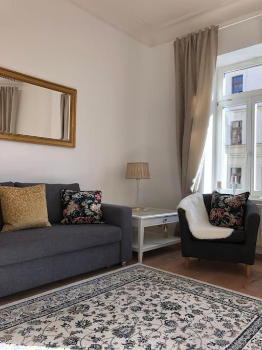 Gruenderzeitwohnung In Beliebter Suedvorstadt ライプツィヒ エクステリア 写真